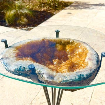 Uitzonderlijke tafel in citrien Geode - Hoogte: 660 mm -, Verzamelen, Mineralen en Fossielen