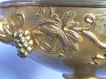 Centre de table - Bronze doré - Présentoir en bronze doré