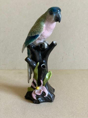 sculptuur, – Papagaio sobre Tronco - 21.8 cm - Porselein