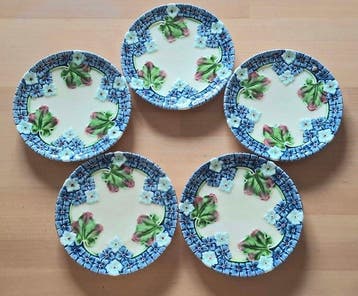 Kossuch, Kremnica - Eetservies (5) - Majolica - Antieke, Antiquités & Art