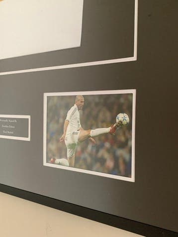 Real Madrid - Spaanse voetbal competitie - Zinedine Zidane -, Nieuw