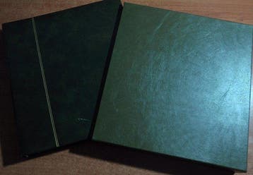 Accessoires tchécoslovaques - 4 albums Lindner de luxe vides, Postzegels en Munten, Gestempeld