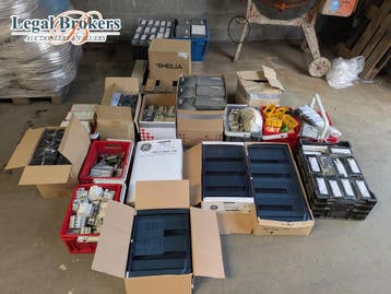 Elektrotechnisch installatiemateriaal(MARGE), Ophalen of Verzenden, Zo goed als nieuw