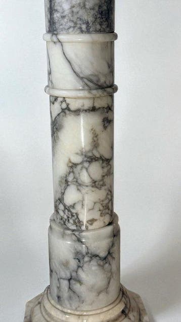 Colonne - XIXe siècle - en marbre Arabescato