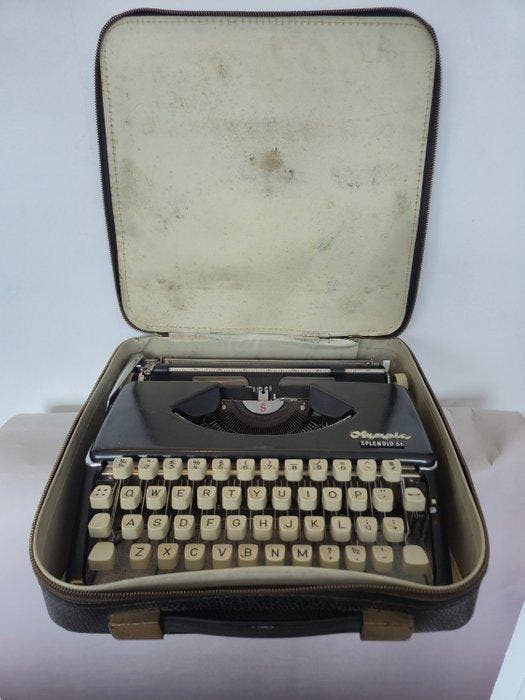 Olympia Splendid 66 - avec la casse dorigine - Machine à, Antiek en Kunst, Kunst | Designobjecten
