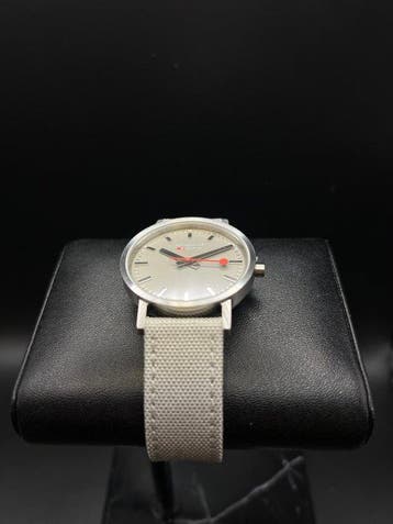 Mondaine - Classics - Zonder minimumprijs - A660.30314.80SBH