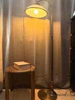 Massive - Lampadaire arqué - Bois, Laiton, Plastique -