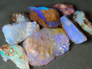 46,4 ct - Zeldzame natuurlijke Australische opaal -