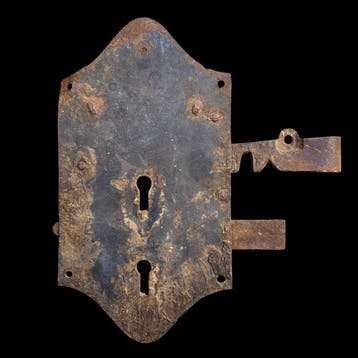 Post-middeleeuws IJzer Oplegslot / kastslot - Post medieval