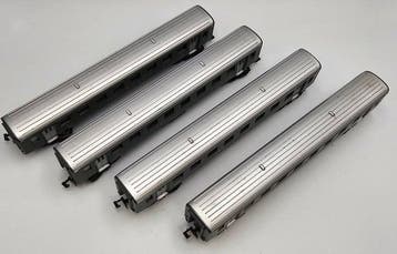 Lima N - 318 - Wagon de passagers pour trains miniatures (4)