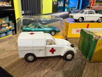 Vercor Pilen Metosul 1:43 - Modelauto - Citroen 2CV