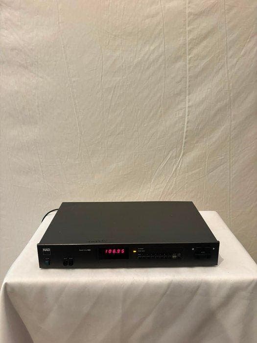 NAD - 4225 Tuner, TV, Hi-fi & Vidéo, Radios