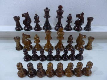 jeu déchecs et échiquier tiroir de rangement Cavaliers yeux