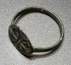 Médiéval, époque des Croisés Bronze Bague avec une