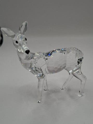 Swarovski - Beeldje - Swarovski Crystal Hert A7608 000 003 -