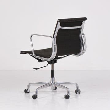 ICF, NO RESERVE PRICE - Charles & Ray Eames - Stoel - EA117