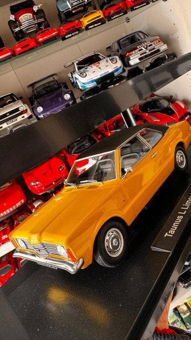 KK-Scale 1:18 - Modelauto - Ford Taunus L Limousine- Modelo, Hobby & Loisirs créatifs, Voitures miniatures | 1:5 à 1:12