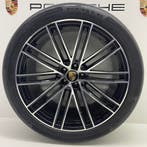 Porsche Macan ORIGINELE 21inch Turbo IV zwart/alu met banden, Ophalen, Banden en Velgen