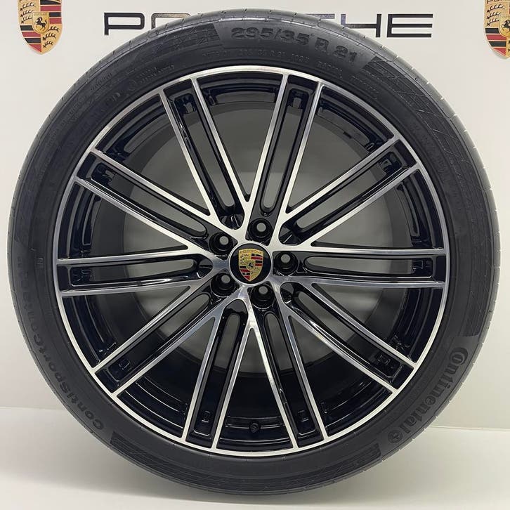 Porsche Macan ORIGINELE 21inch Turbo IV zwart/alu met banden, Auto-onderdelen, Banden en Velgen, 21 inch, 295 mm, Personenwagen