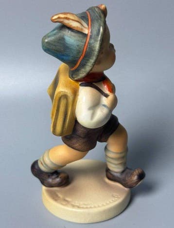 Goebel - Figuur - Goebel Hiking Boy - TMK3 - Keramiek