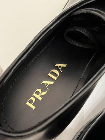 Prada - Chaussures à lacets - Taille : EU 42 - Neuf dans sa