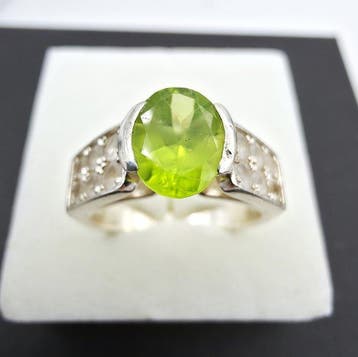 Zonder minimumprijs - Ring Zilver - Peridoot & Witte Topaas, Nieuw