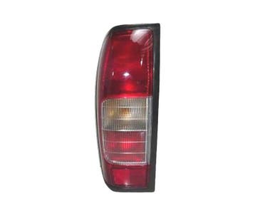 FEUX ARRIÈRE GAUCHE POUR NISSAN NAVARA PICK-UP 720 D22 98-00, Autos : Pièces & Accessoires, Verzenden