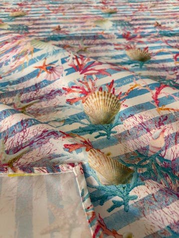Tafelkleed met mediterrane mariene decoratie in strepen, met