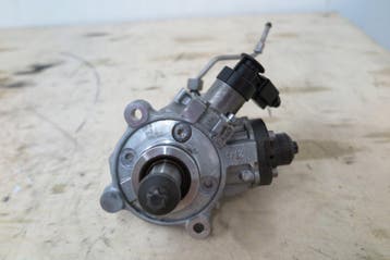 injectiepomp Mercedes Benz W213 2.0 CDI A6540704301, Verzenden