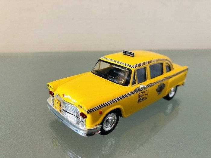 IXO 1:43 - Model sedan (10) - Altaya, Taxis van de wereld., Hobby en Vrije tijd, Modelauto's | 1:5 tot 1:12