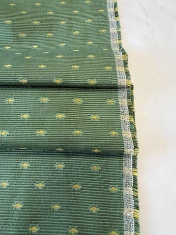 SSA-Pregiato jacquardweefsel met horizontale micro-ribbels