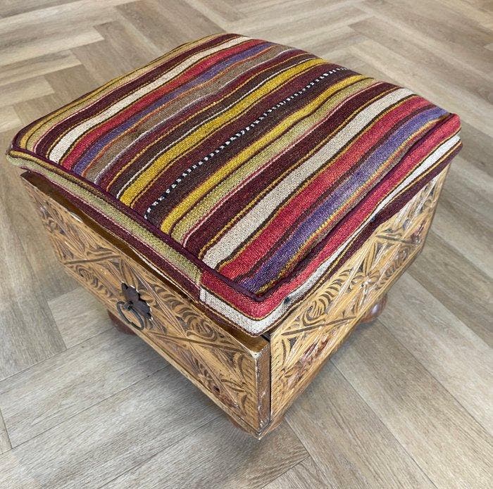 Pouf - Pouf Kilim avec rangement - (non utilisé) - Kilim -, Maison & Meubles, Ameublement | Tapis & Moquettes