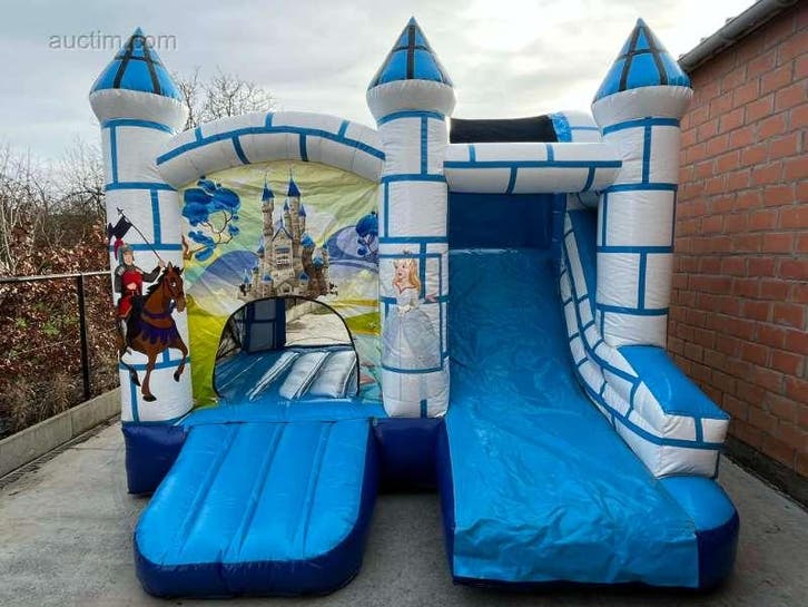 Springkasteel JB Inflatables Kasteel, Hobby en Vrije tijd, Feestartikelen | Verhuur, Ophalen