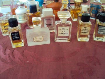 Flacon de parfum (25) - Verre, Antiek en Kunst