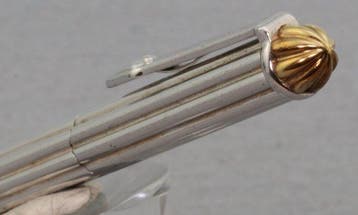 Gerard Charles - ballpoint silver plated godron - Stylo à