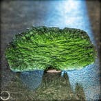 Zeldzame natuurlijke doorzichtige perfecte Moldavite.