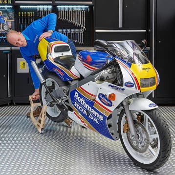 Datona MotoGP Paddockstand achterwiel - goud - Datona, Ophalen of Verzenden, Nieuw