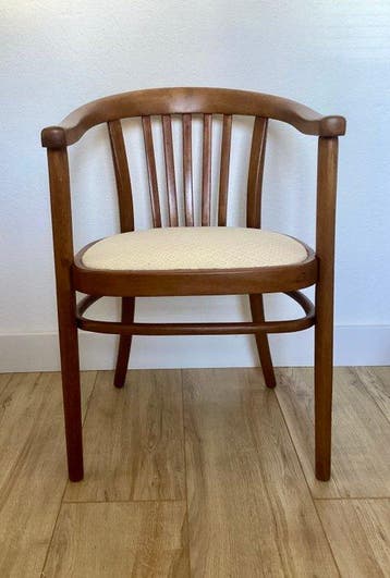 Thonet - Fauteuil - Beuken - Ivoorkleurig kussen extra