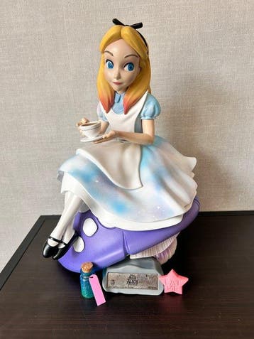 Alice in Wonderland - 1 Statue - Beast Kingdom