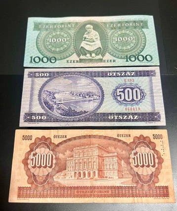 Hongarije. - 500, 1000 and 5000 Forint - various dates