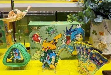 Pokémon - 1 Sealed box - Sword & Shield, Nieuw