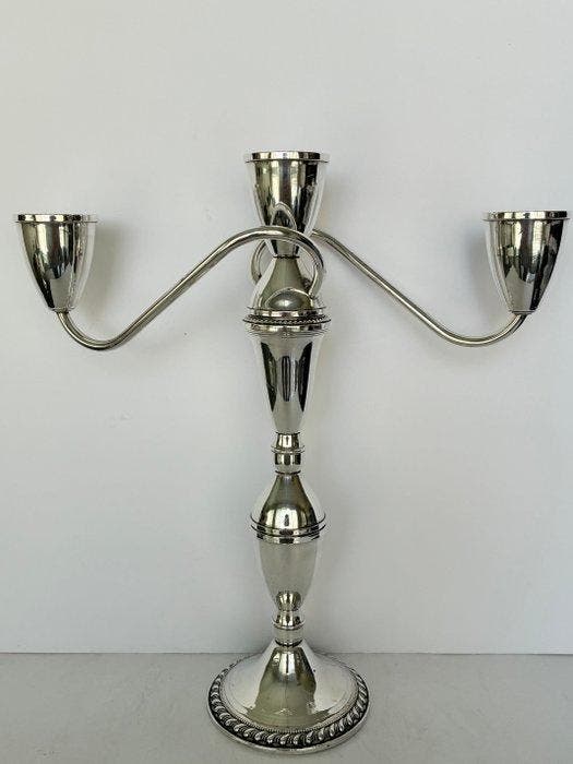 DUCHIN CREATION - Kandelaber Hoge drie-licht kaarsenhouders, Antiek en Kunst, Antiek | Zilver en Goud