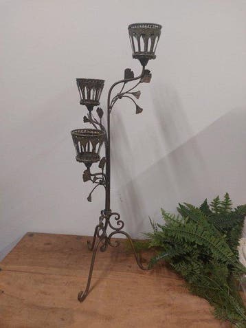 Decoratief ornament - Europa - plantenstaander