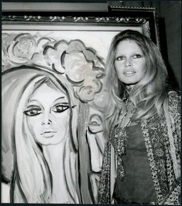 Robert Cohen / AGIP - Brigitte Bardot Beside a Painted, Antiek en Kunst