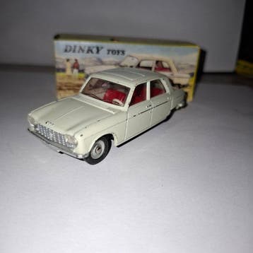 Dinky Toys 1:43 - Modelauto - Peugeot 204