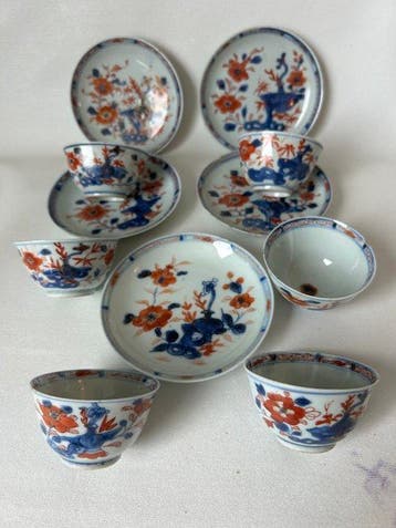 imari - Kop en schotel (6) - Kop en schotels - Porselein, Antiek en Kunst