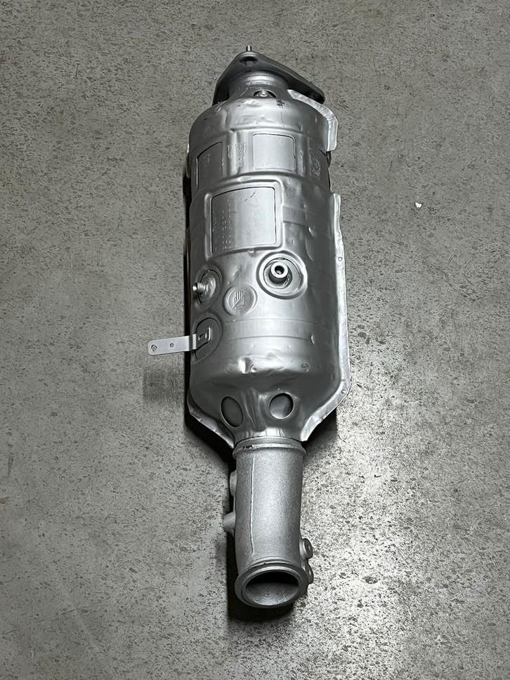 Gereviseerde originele roetfilter Iveco New Daily VI, Auto-onderdelen, Uitlaatsystemen, Verzenden
