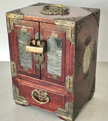 Boîte à bijoux - Armoire à bijoux chinoise en acajou, avec