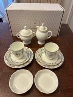 Lomonosov Imperial Porcelain Factory - L. Tsvetkova -