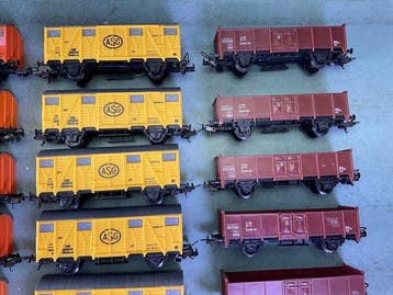 Lima H0 - Wagon de train miniature (30) - DB, FS, SBB-CFF